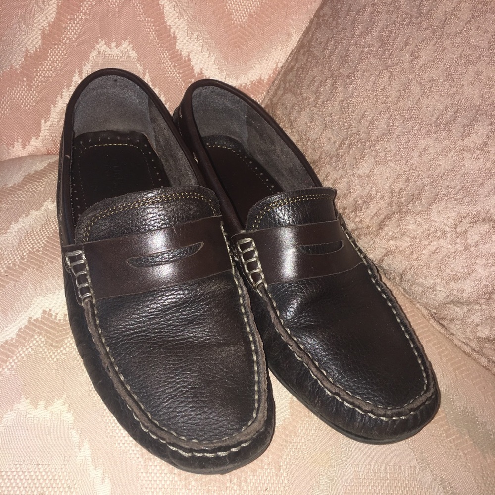 Dark Brown Chaps Loafers sz 8 1/2
